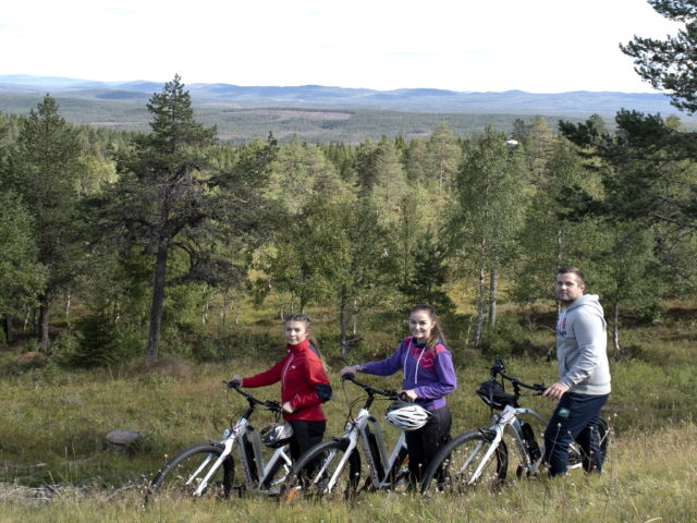 Cycle on top of Värmland_Långbergets Sporthotell