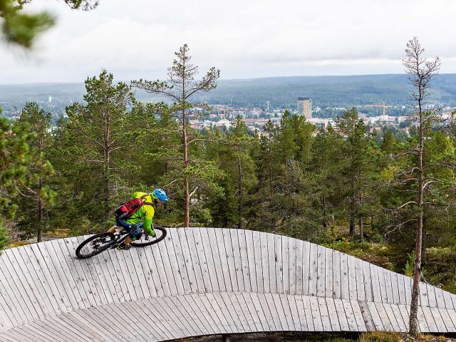 Vitberget-bike-arena-mtb-skelleftea-sweden-by-bike