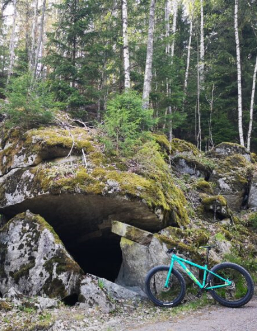 johannes-grotta-tiveden-cycle-package-experience-sweden-by-bike2